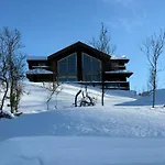 Malselv Fjellandsby Nordlyshytte * Bergset